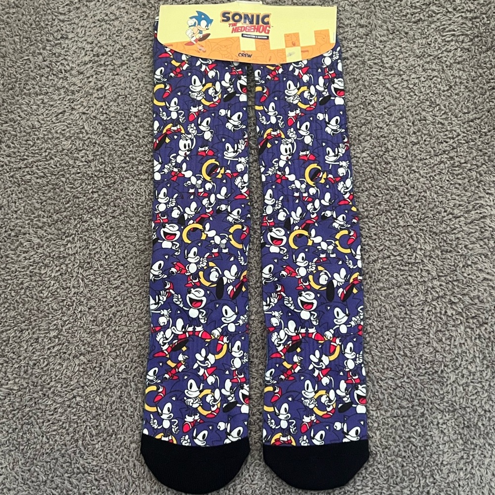 Sonic the hedgehog crew socks NWT